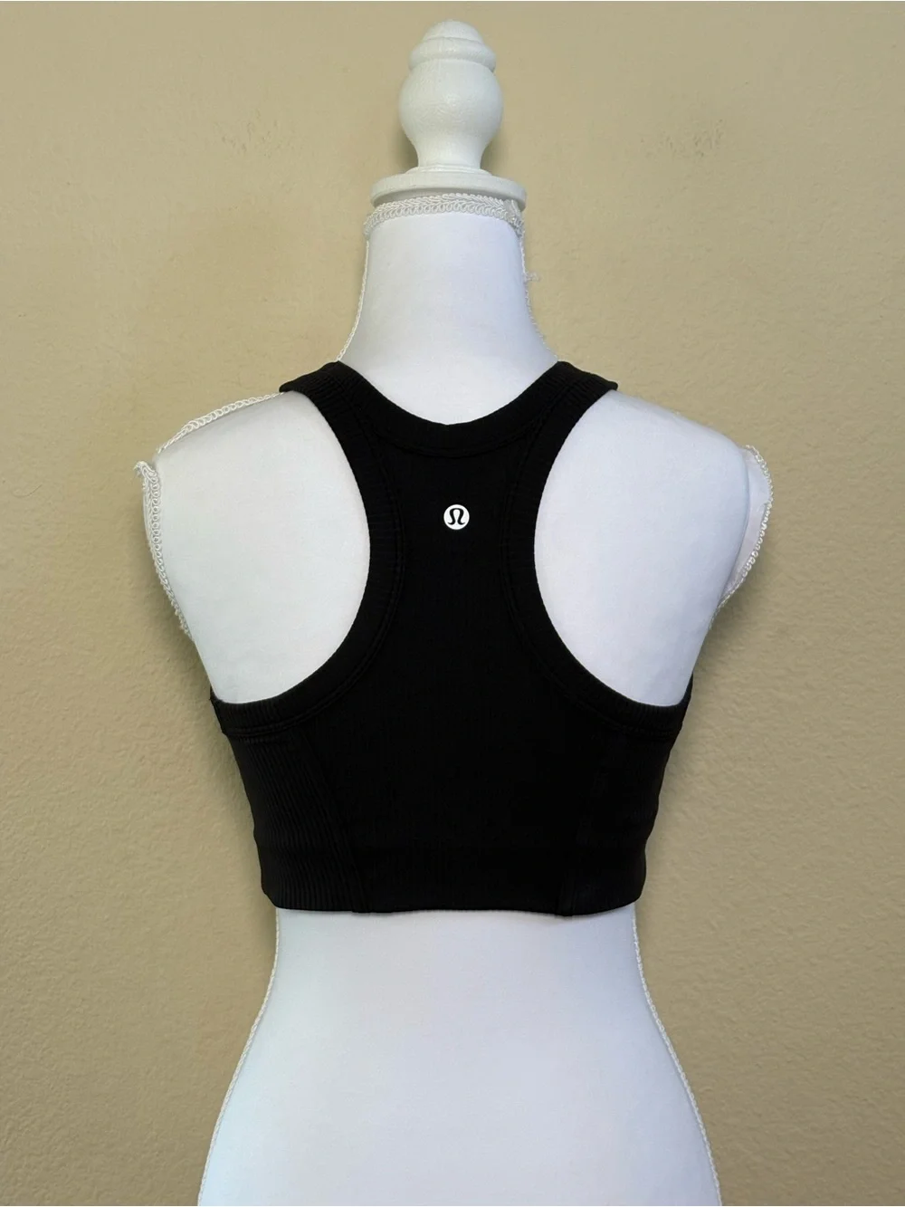 lululemon athletica gently worn